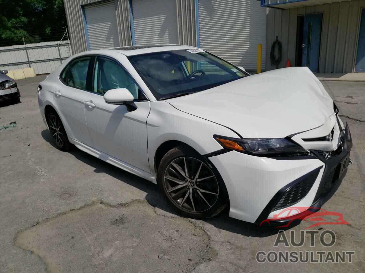 TOYOTA CAMRY 2022 - 4T1T11AK2NU654123
