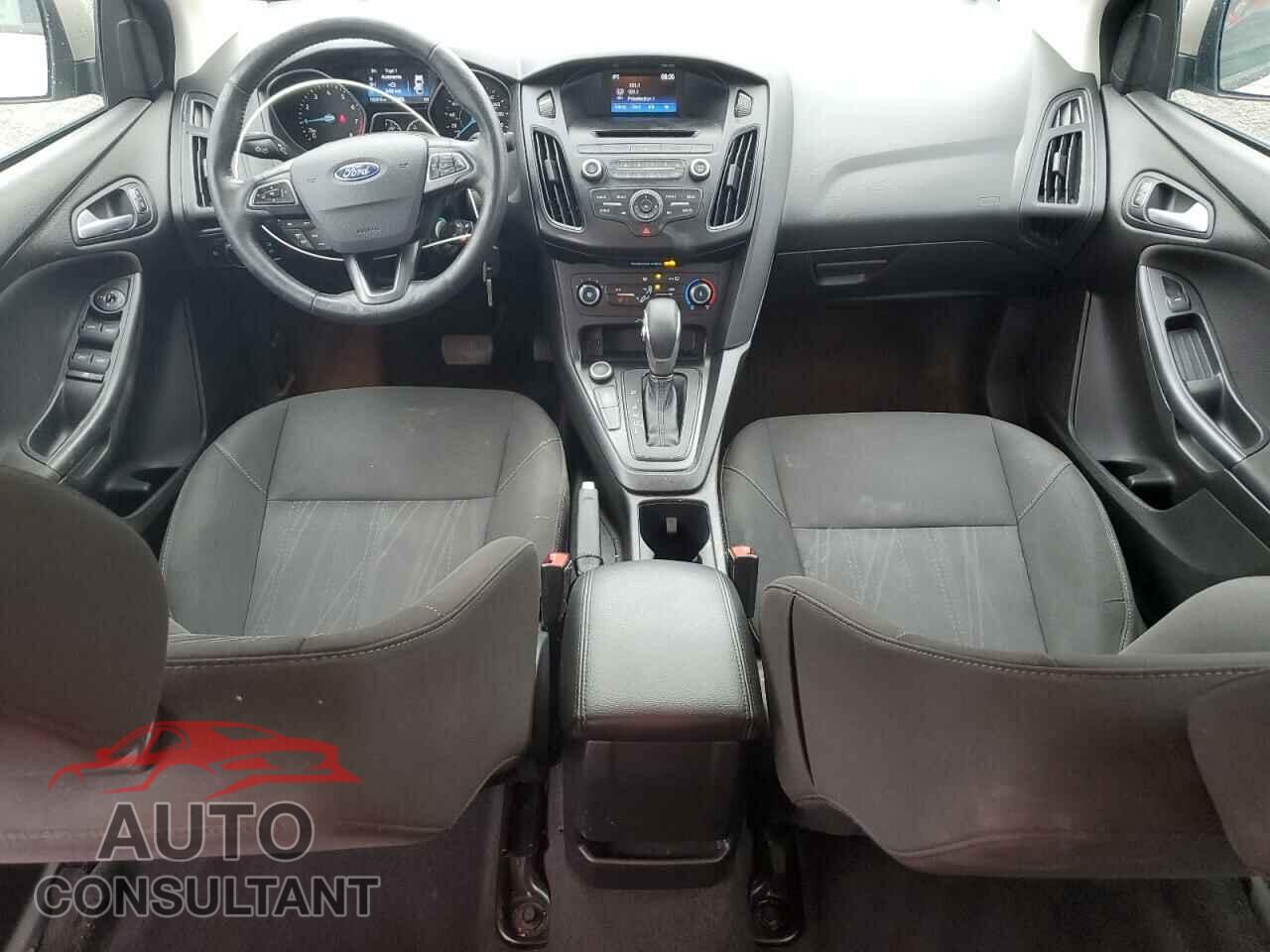 FORD FOCUS 2017 - 1FADP3F24HL200404