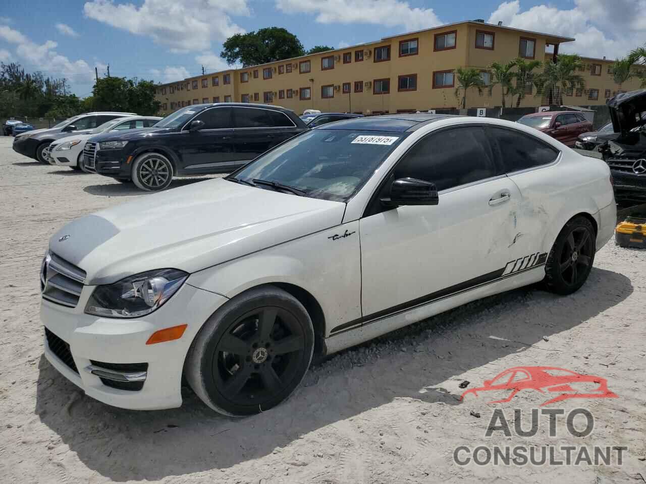 MERCEDES-BENZ C-CLASS 2014 - WDDGJ4HB5EG197566