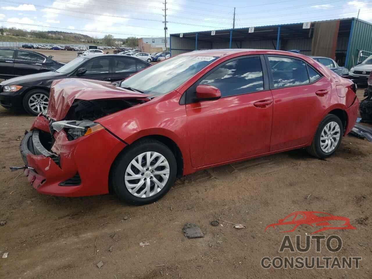 TOYOTA COROLLA 2018 - 5YFBURHE8JP850662
