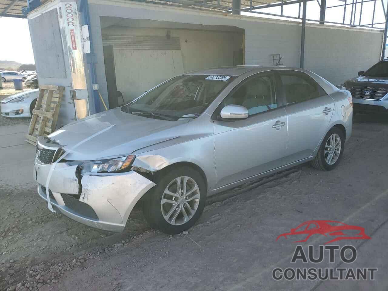 KIA FORTE 2011 - KNAFU4A28B5384375