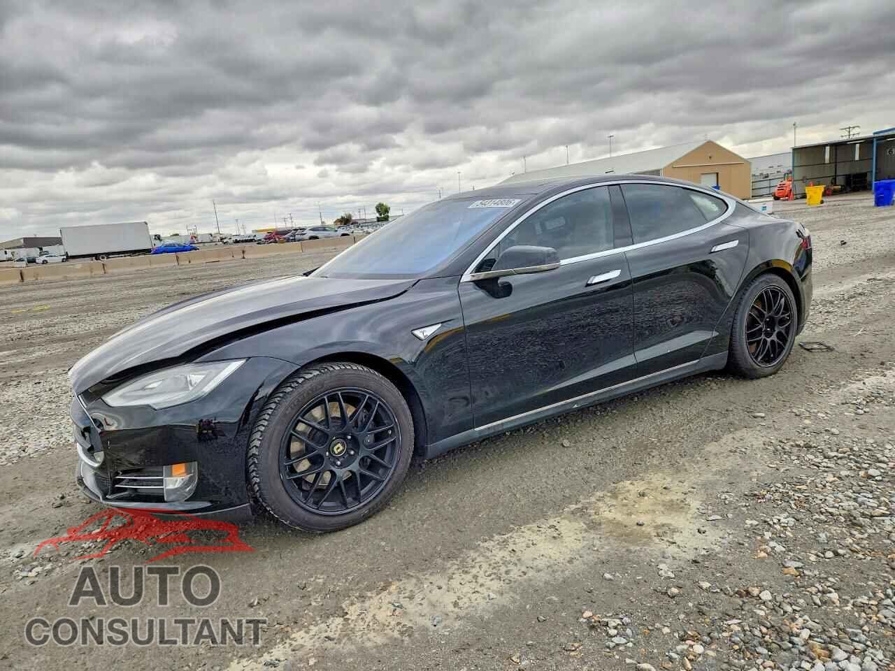 TESLA MODEL S 2013 - 5YJSA1DP4DFP13638