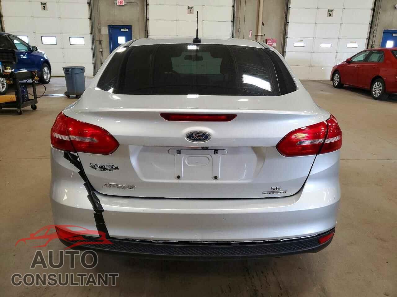 FORD FOCUS 2016 - 1FADP3F26GL373064