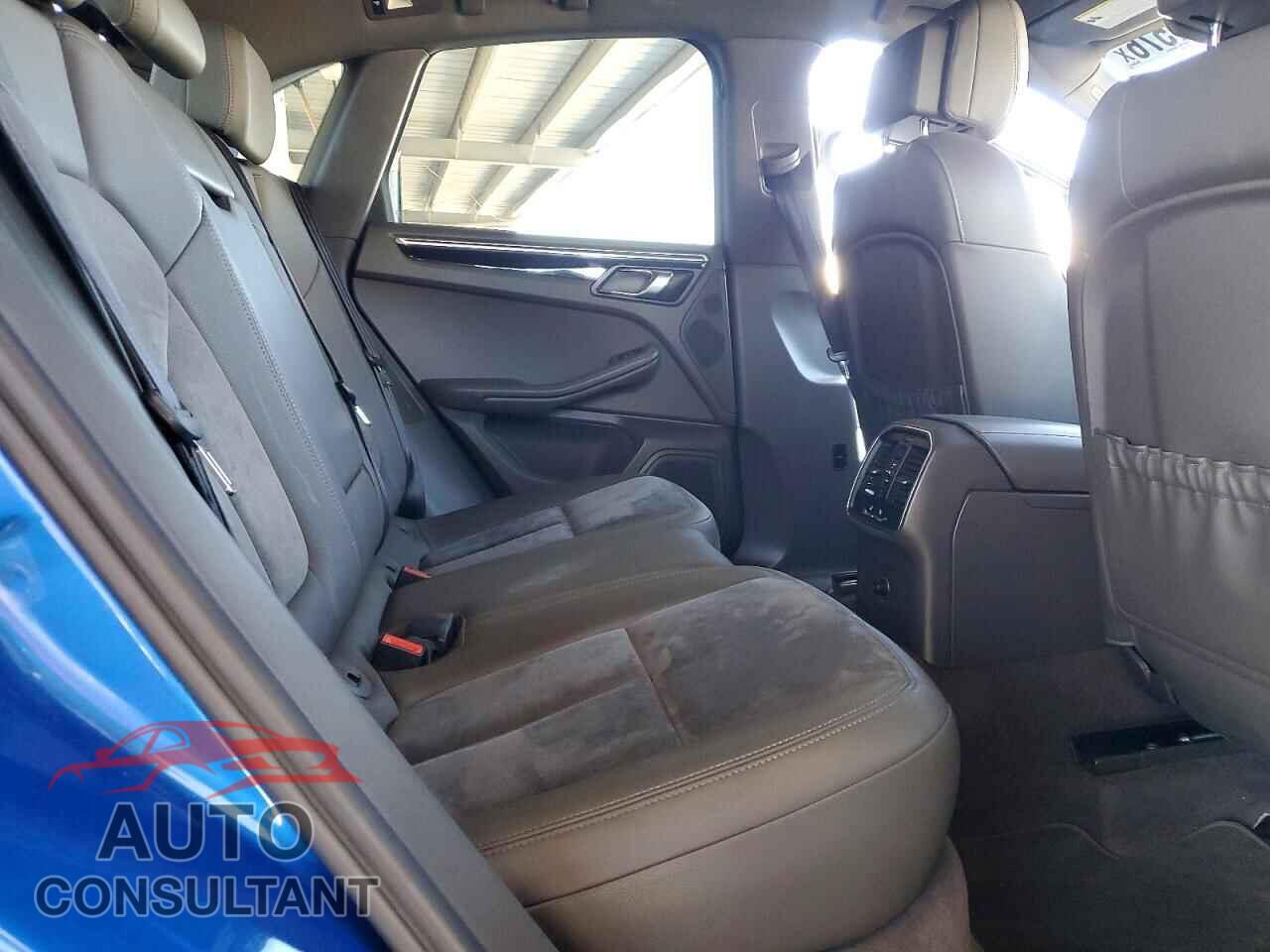 PORSCHE MACAN 2015 - WP1AB2A50FLB74449
