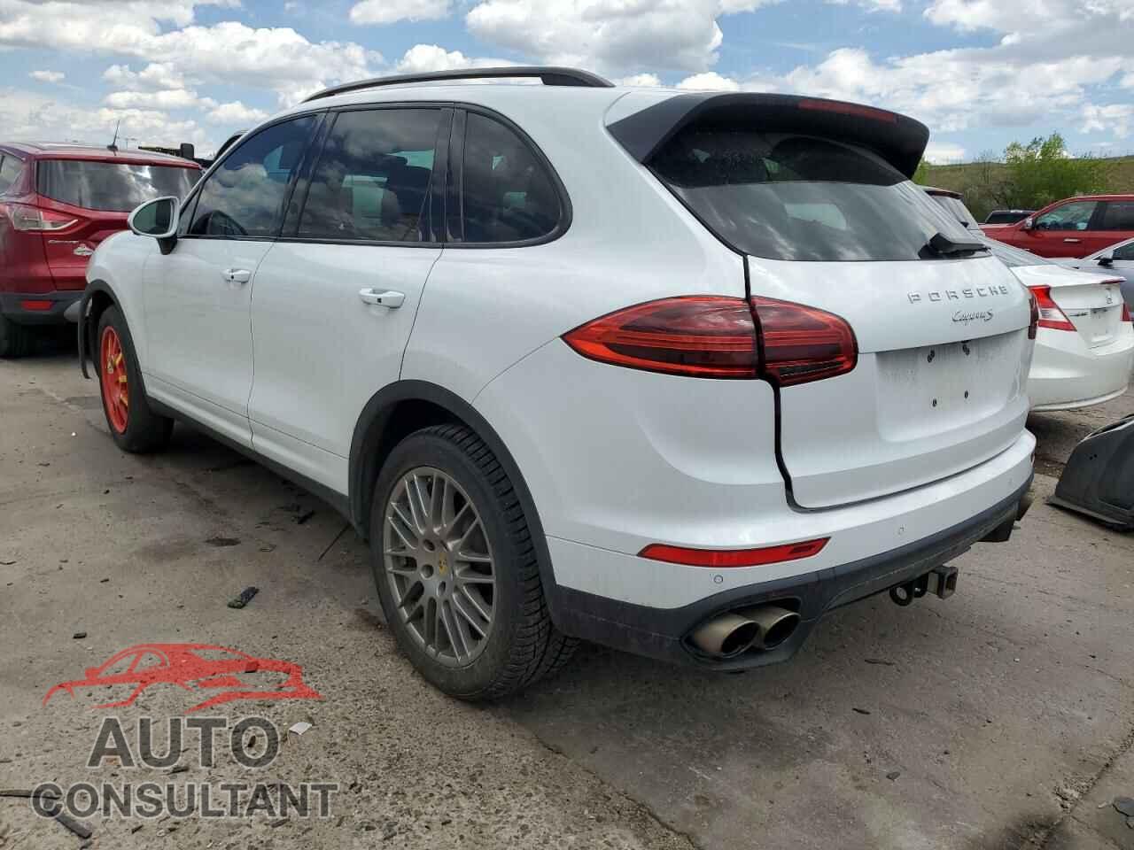 PORSCHE CAYENNE 2016 - WP1AB2A2XGLA93689