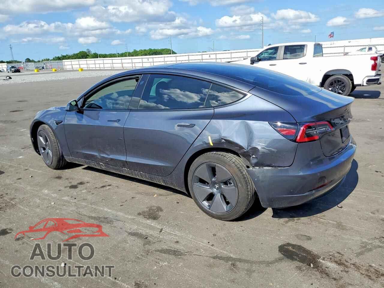 TESLA MODEL 3 2021 - 5YJ3E1EA4MF085129