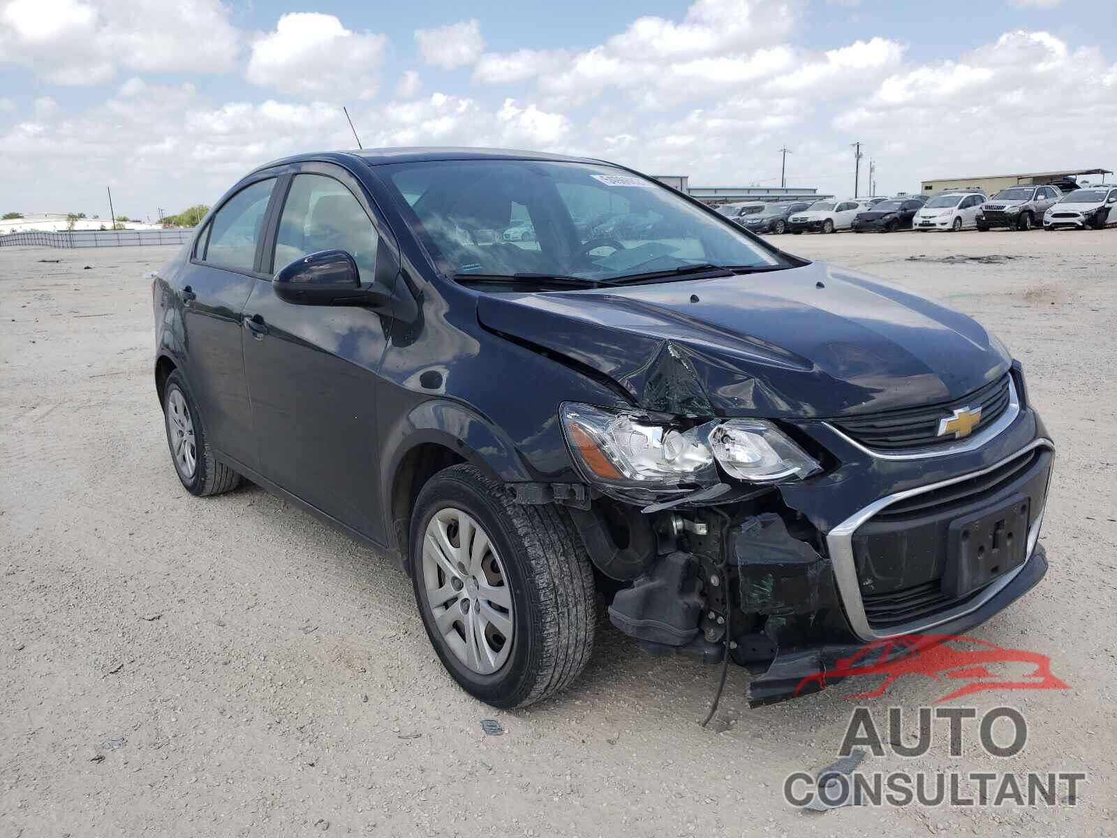 CHEVROLET SONIC 2017 - 1G1JA5SHXH4113016