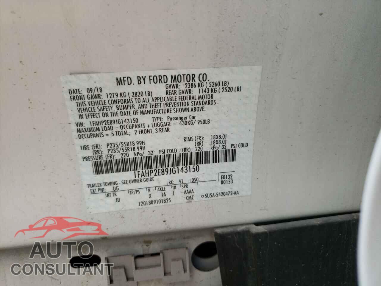 FORD TAURUS 2018 - 1FAHP2E89JG143150