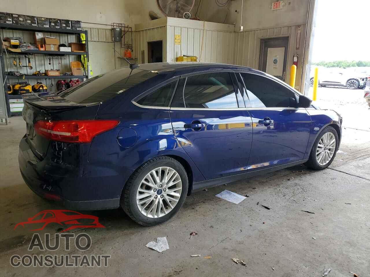 FORD FOCUS 2017 - 1FADP3J23HL314143