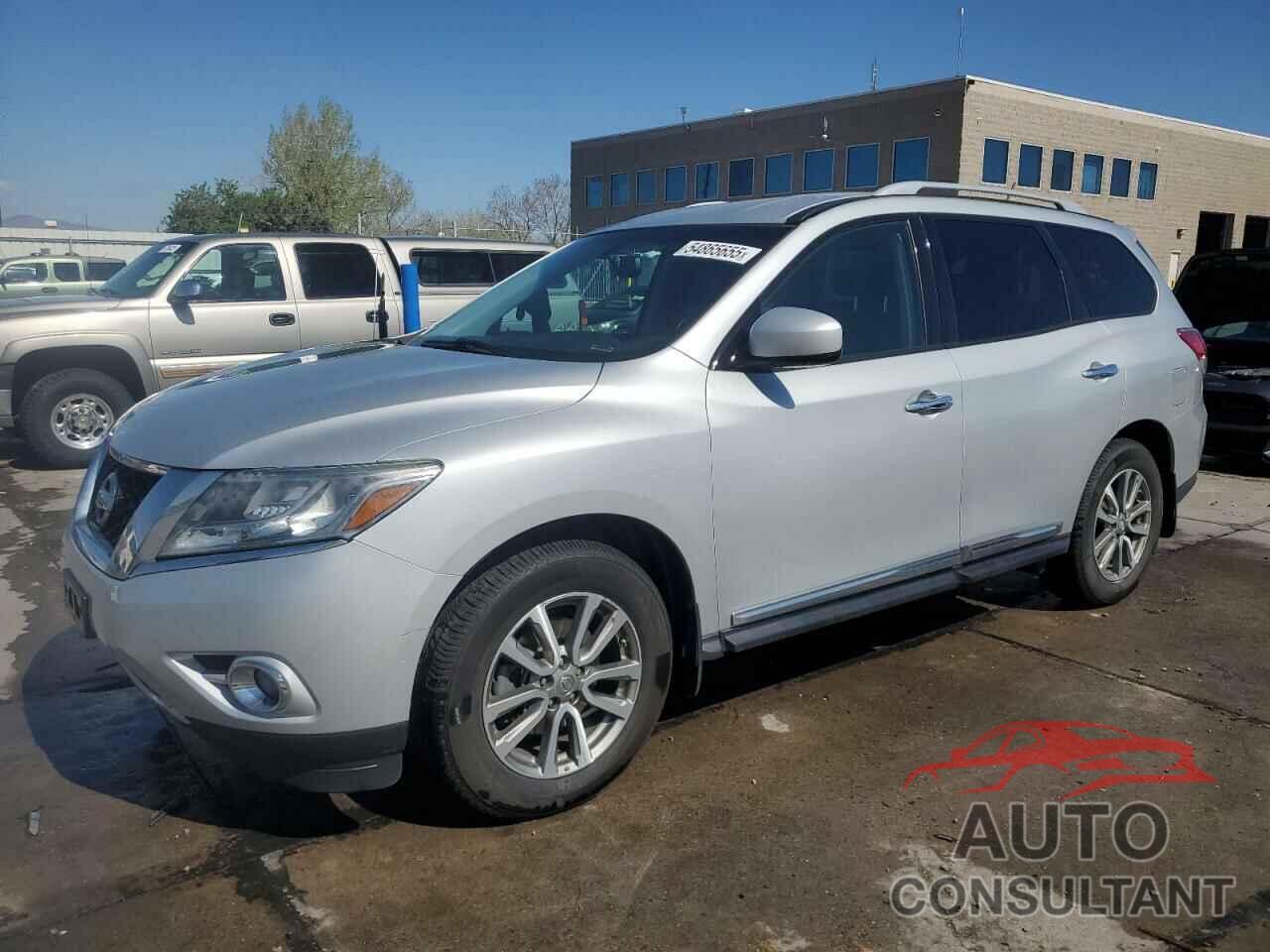 NISSAN PATHFINDER 2015 - 5N1AR2MM0FC642725