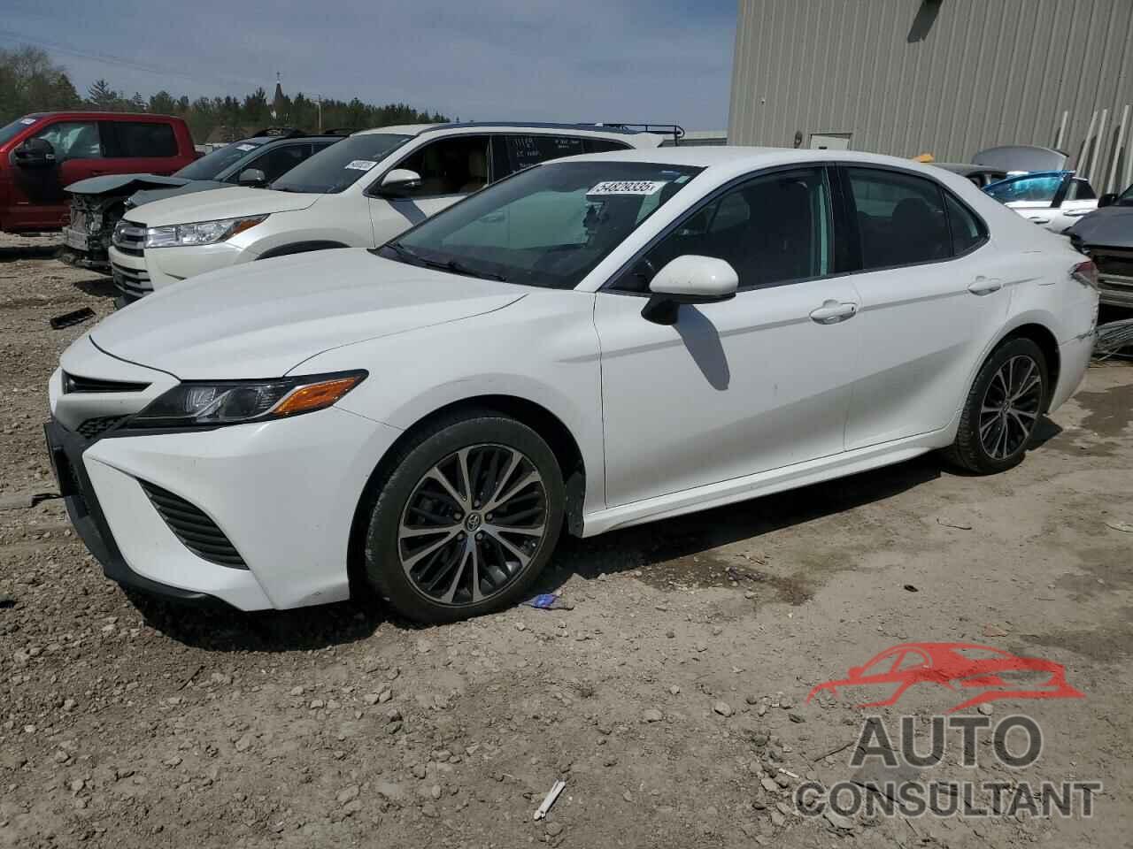 TOYOTA CAMRY 2019 - 4T1B11HK2KU732378