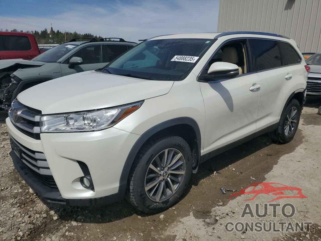 TOYOTA HIGHLANDER 2019 - 5TDJZRFH6KS623523
