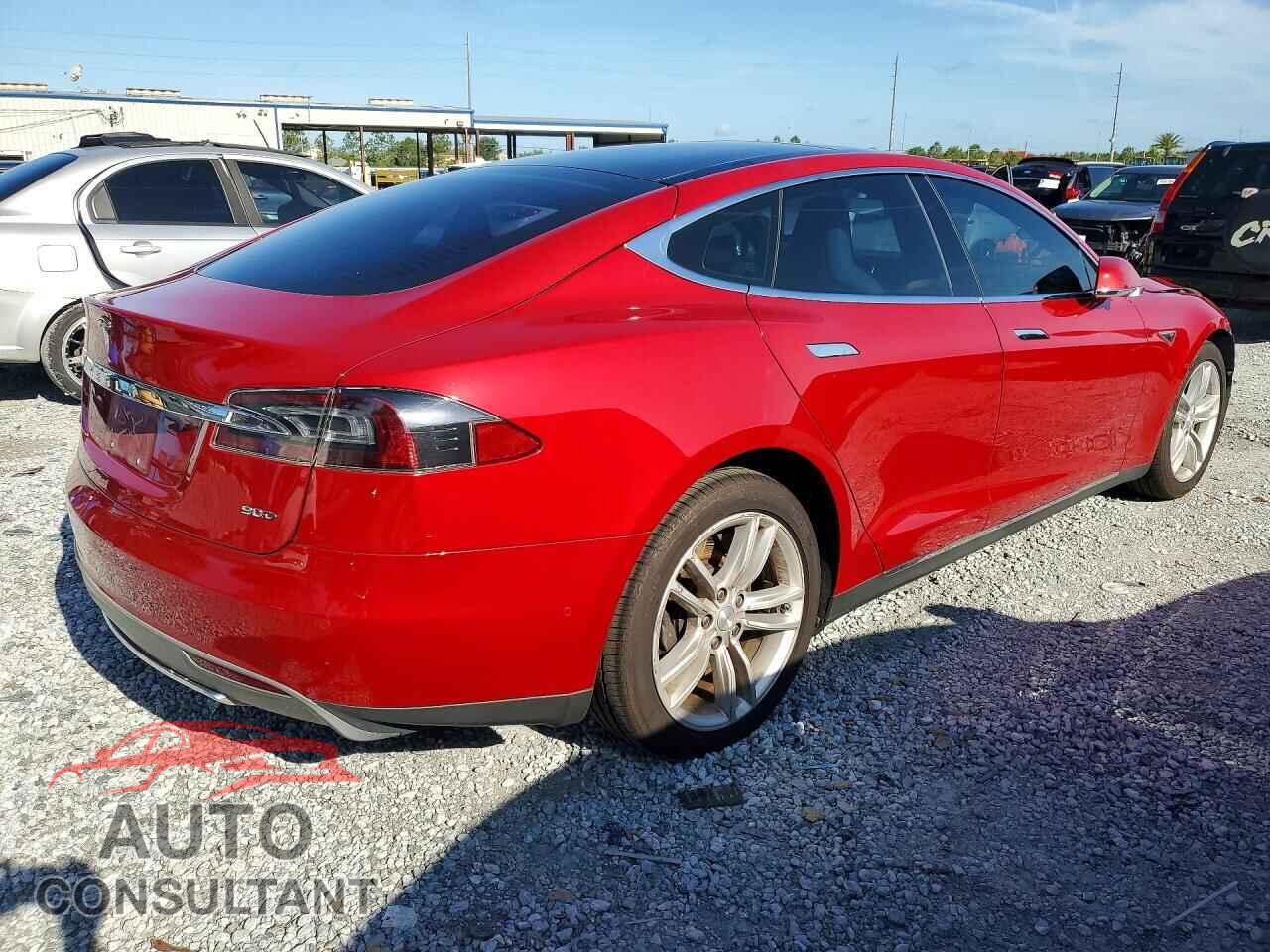 TESLA MODEL S 2015 - 5YJSA1V27FF098010