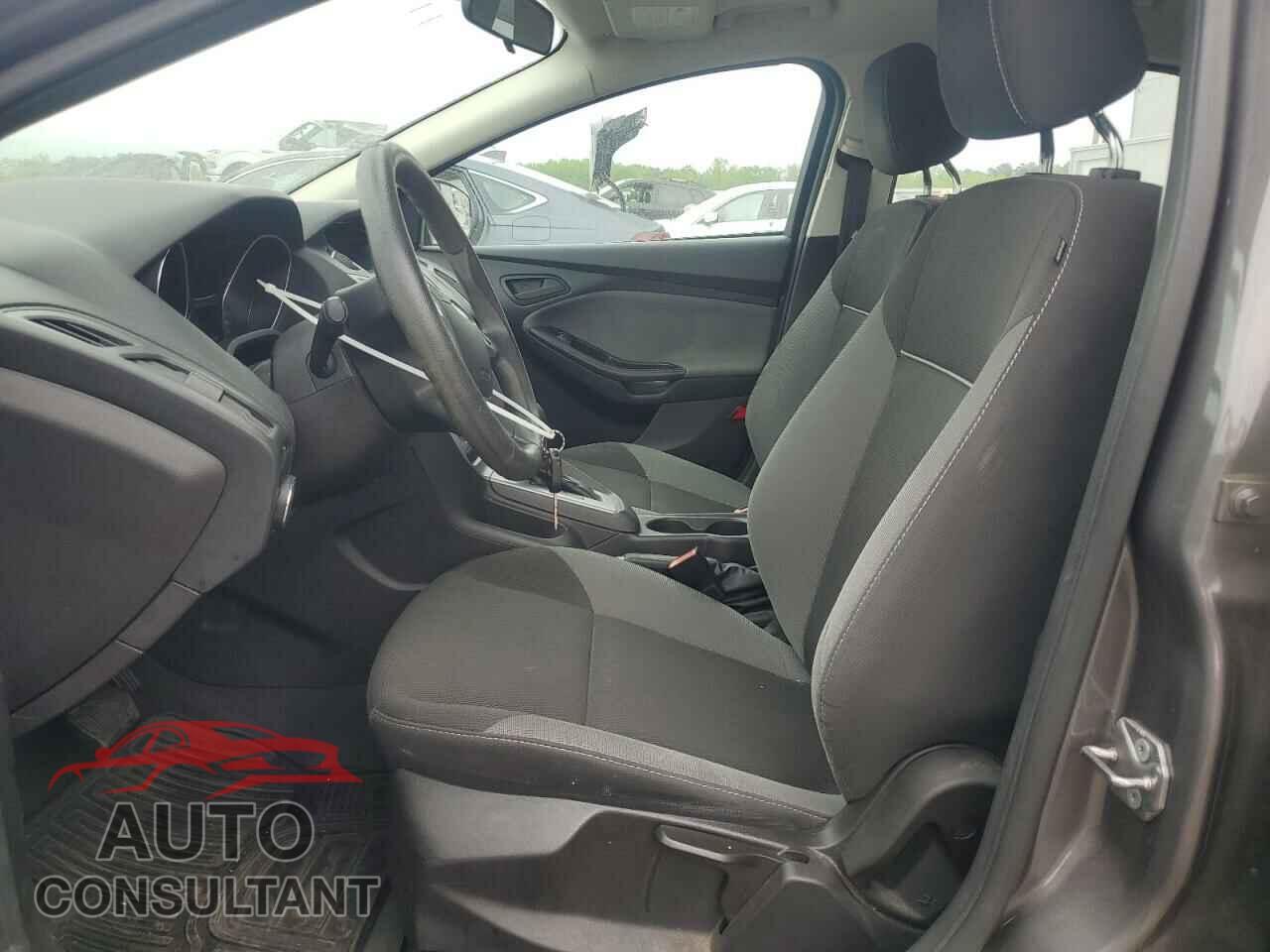 FORD FOCUS 2012 - 1FAHP3F28CL353216