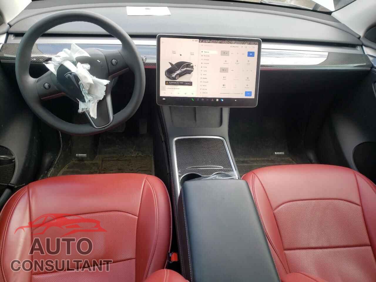 TESLA MODEL Y 2023 - LRWYGDFD3PC057833