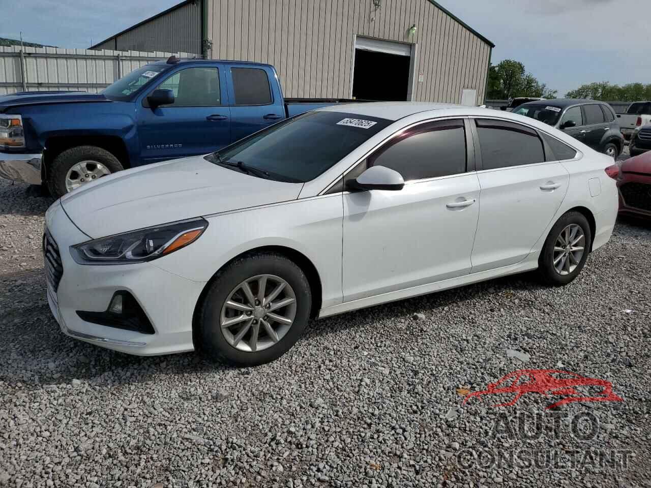HYUNDAI SONATA 2018 - 5NPE24AF2JH701119