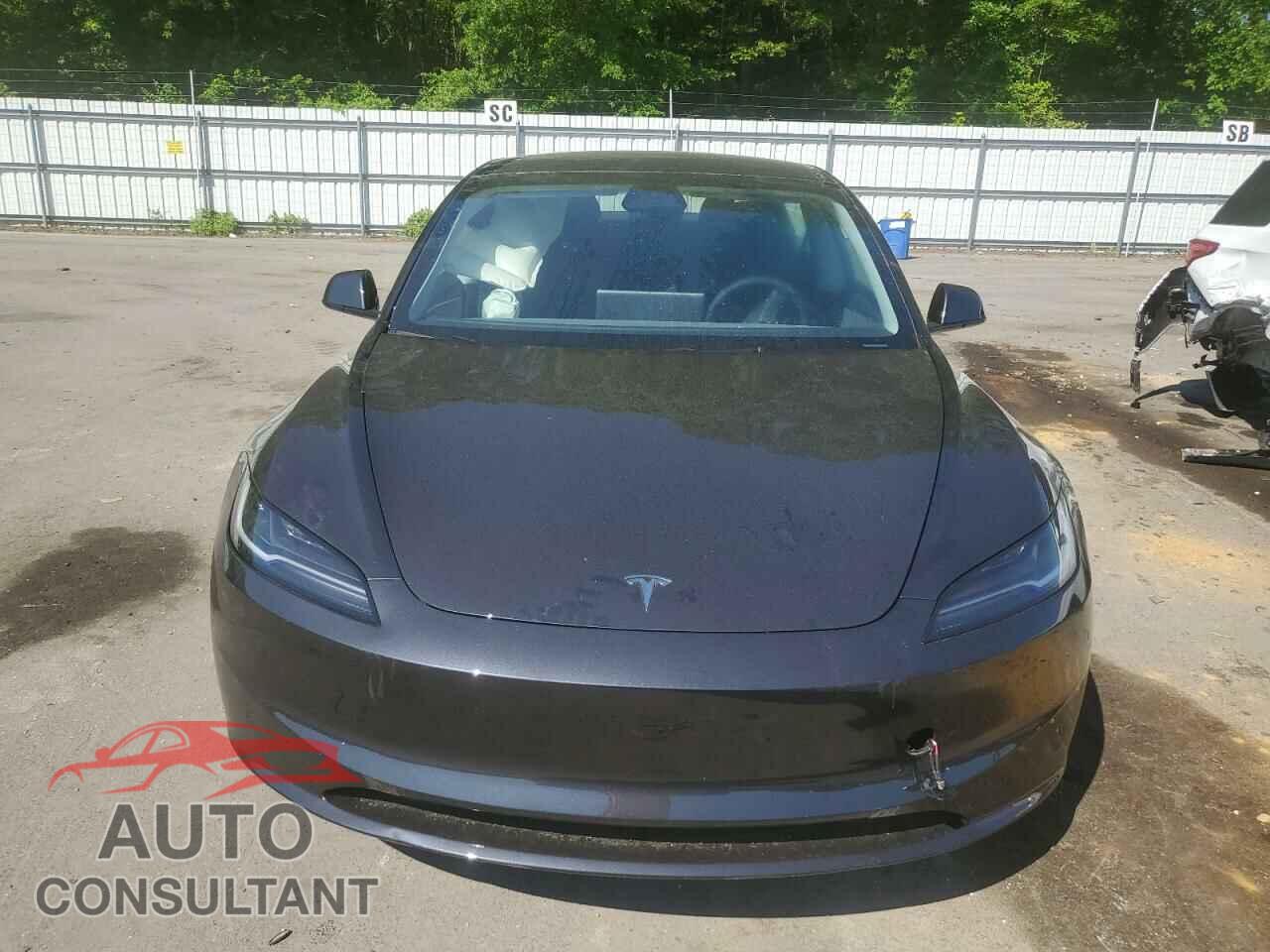 TESLA MODEL 3 2024 - 5YJ3E1EA4RF736489