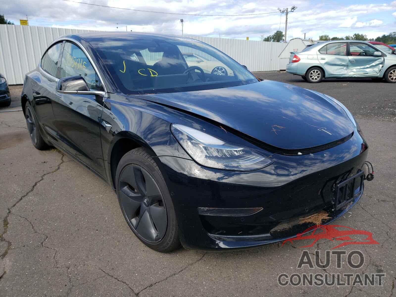 TESLA MODEL 3 2018 - 5YJ3E1EAXJF057184
