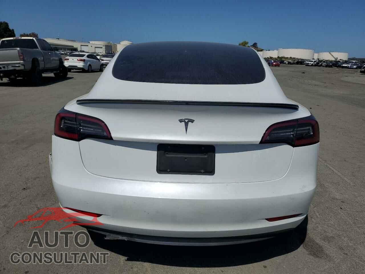 TESLA MODEL 3 2023 - 5YJ3E1EA4PF485695