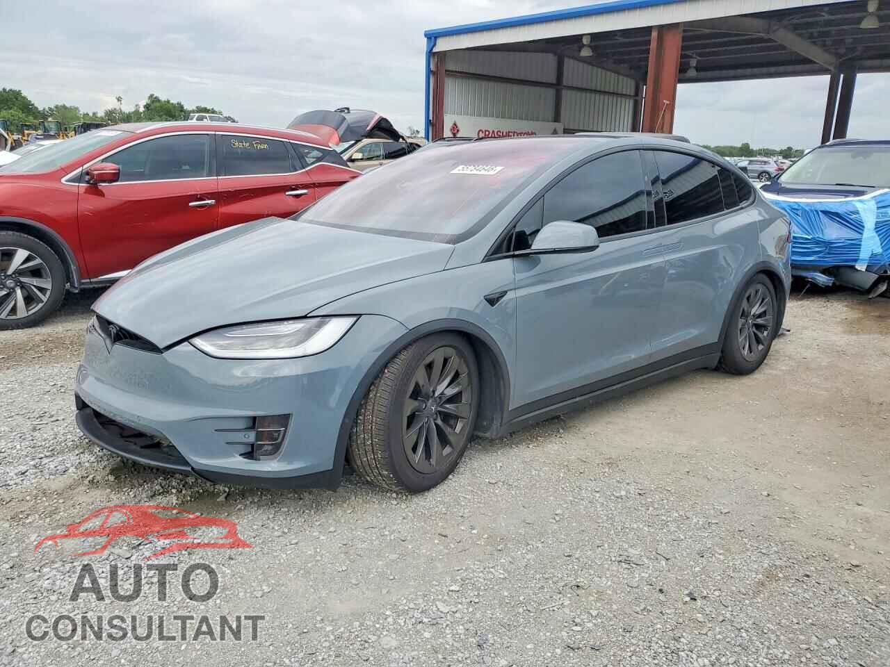 TESLA MODEL X 2018 - 5YJXCDE26JF139382