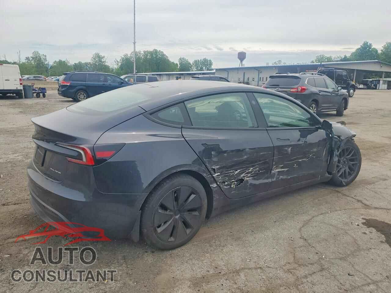 TESLA MODEL 3 2025 - 5YJ3E1EB0SF073629