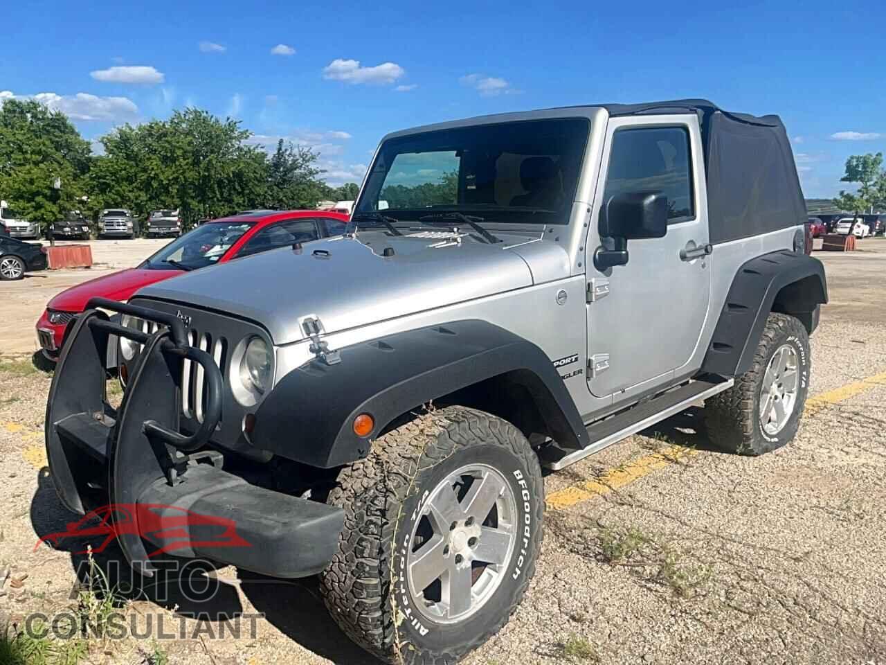JEEP WRANGLER 2011 - 1J4AA2D16BL551027