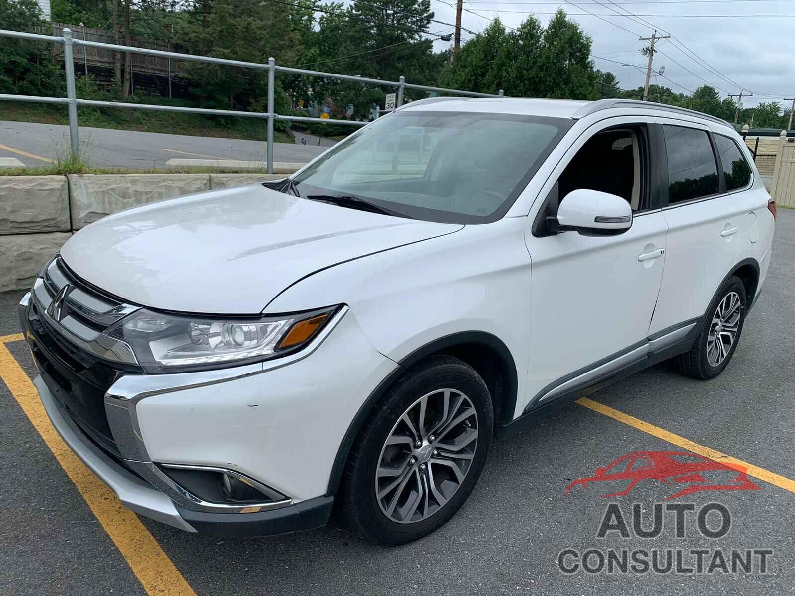 MITSUBISHI OUTLANDER 2017 - JA4AD3A33HZ006461