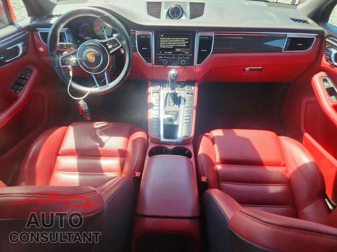 PORSCHE MACAN 2015 - WP1AB2A59FLB73073