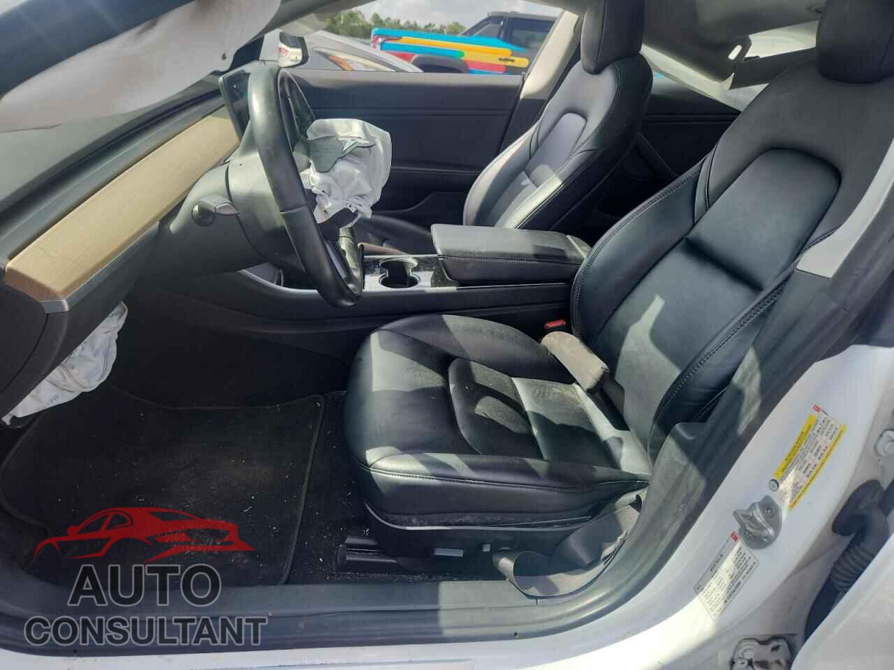 TESLA MODEL 3 2018 - 5YJ3E1EA2JF025085