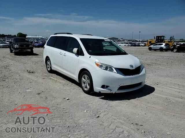 TOYOTA SIENNA 2013 - 5TDKK3DC8DS338791