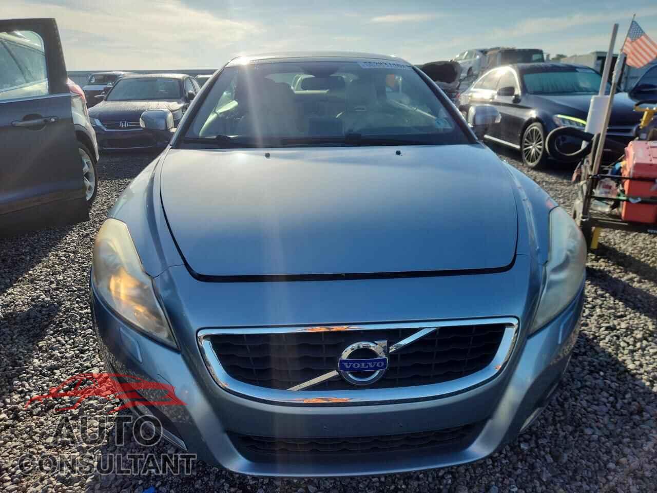 VOLVO C70 2013 - YV1672MC2DJ136503
