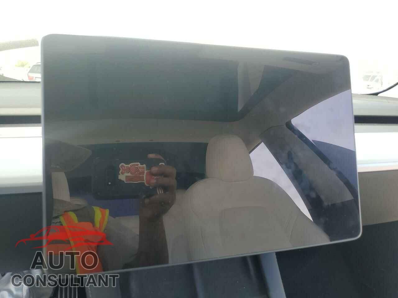 TESLA MODEL 3 2023 - 5YJ3E1EA4PF485695