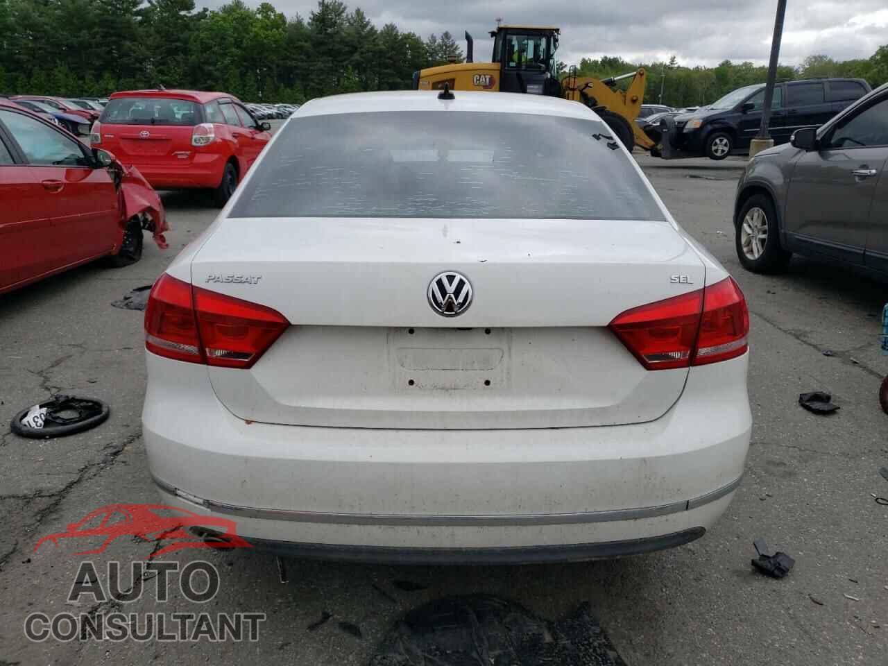 VOLKSWAGEN PASSAT 2013 - 1VWCN7A39DC033449