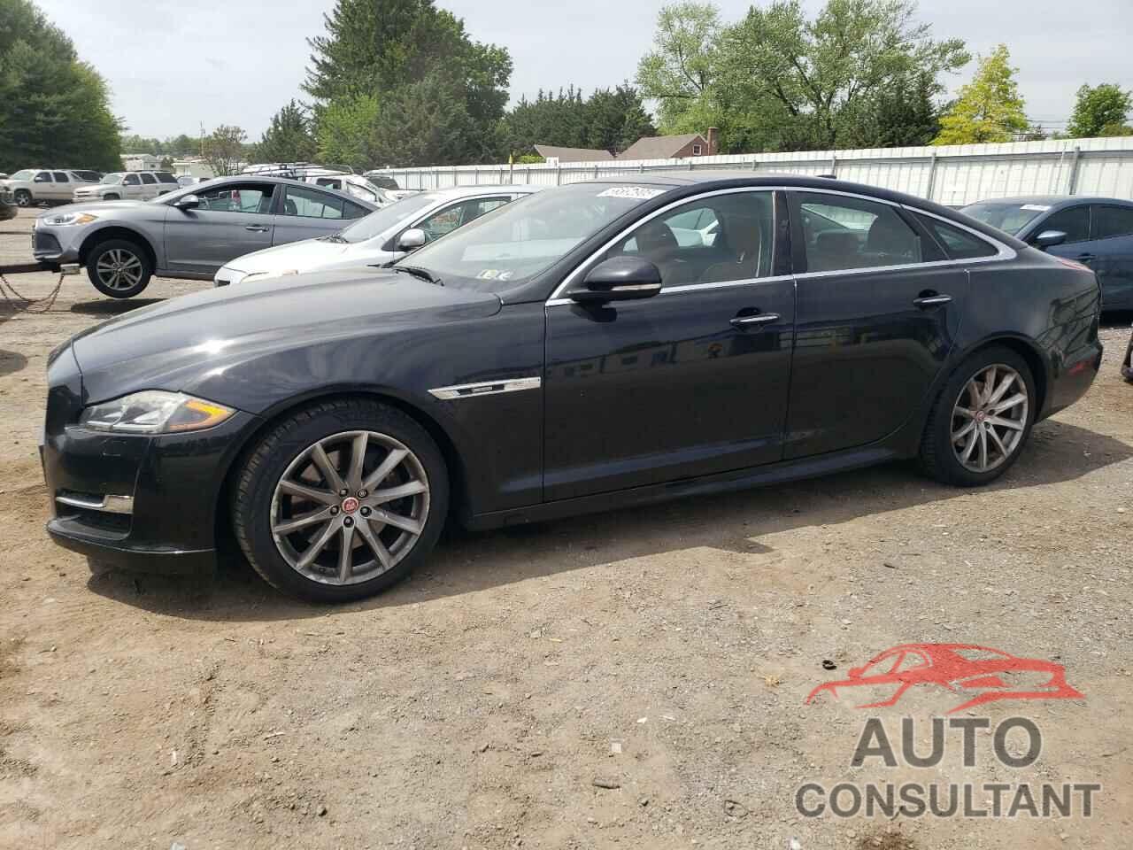 JAGUAR XJ 2016 - SAJWJ1CDXG8V99045