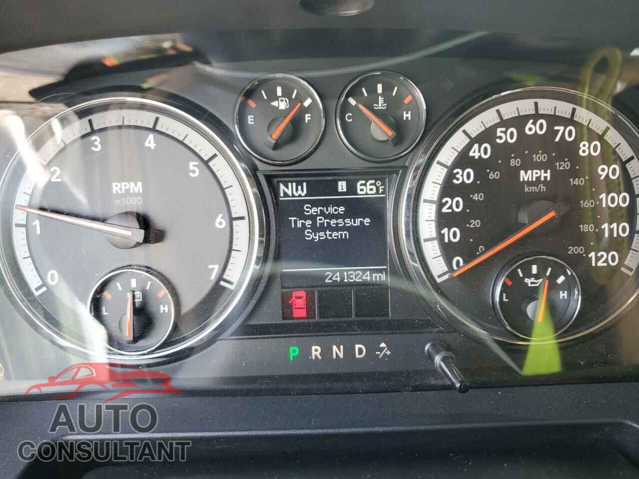 DODGE RAM 1500 2012 - 1C6RD7GT0CS287263