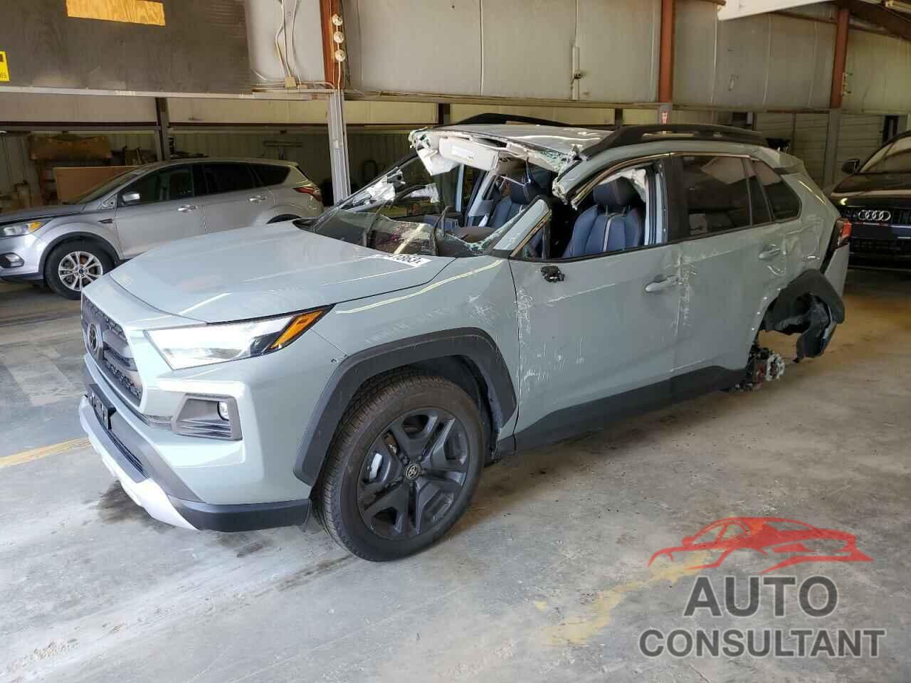 TOYOTA RAV4 2023 - 2T3J1RFV8PW344321