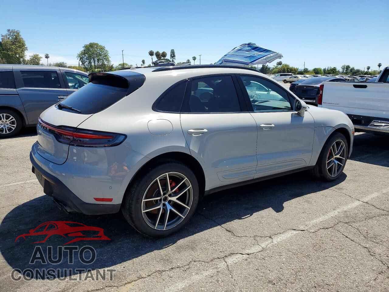 PORSCHE MACAN 2022 - WP1AG2A57NLB21473