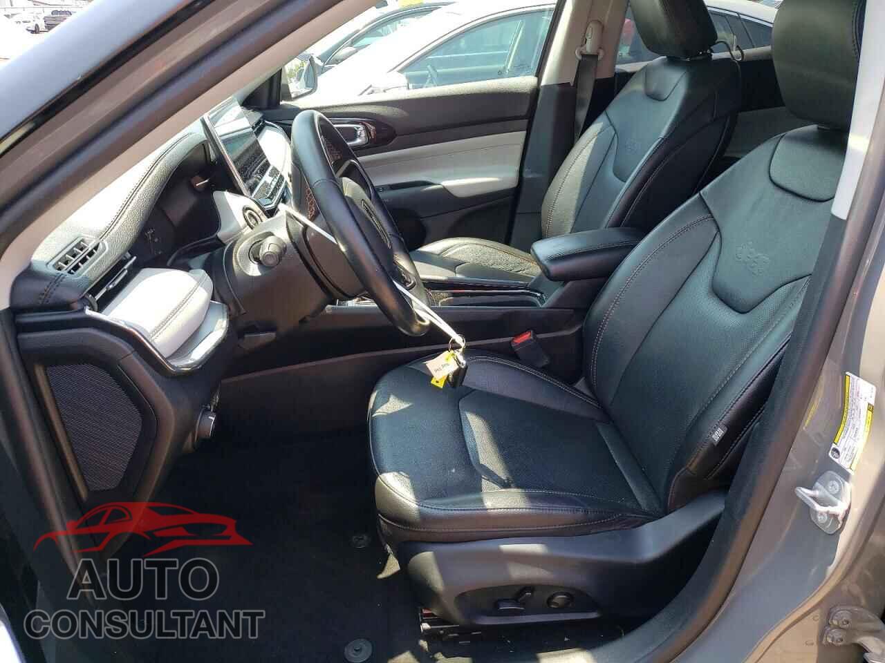 JEEP COMPASS 2022 - 3C4NJDCB2NT110355