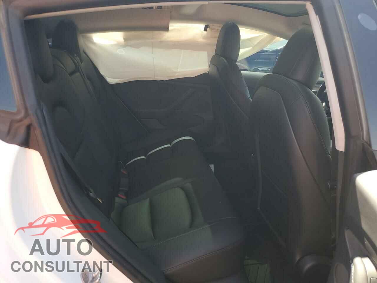 TESLA MODEL 3 2022 - 5YJ3E1EA2NF299943