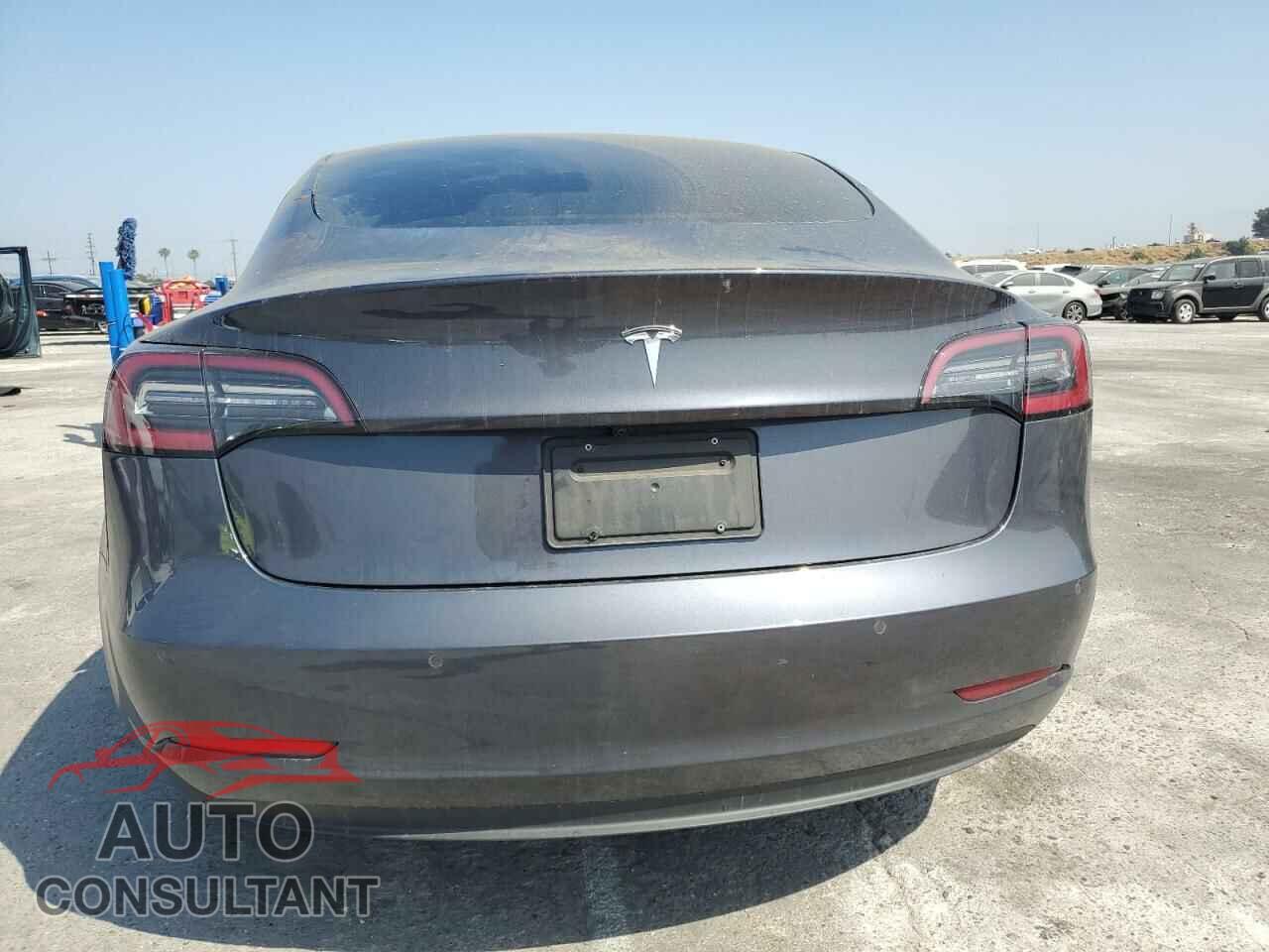 TESLA MODEL 3 2021 - 5YJ3E1EA2MF065803