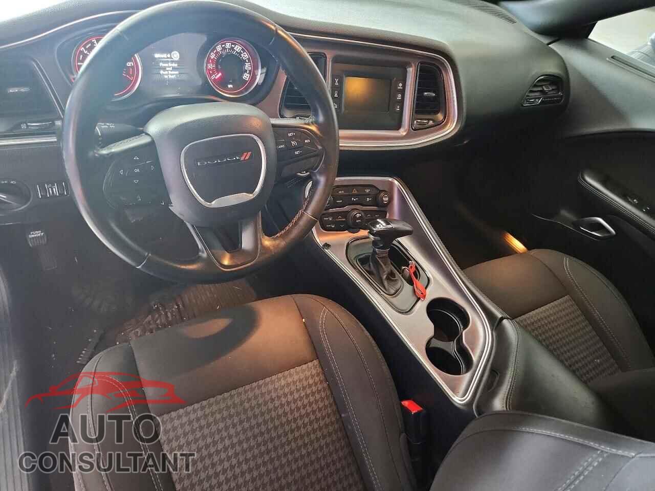 DODGE CHALLENGER 2017 - 2C3CDZAG2HH592210