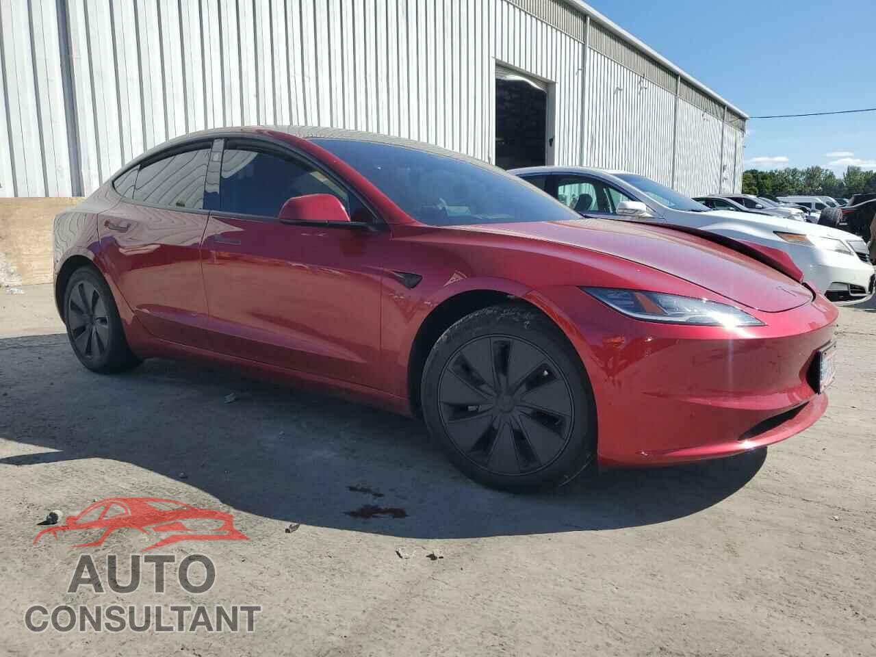 TESLA MODEL 3 2024 - 5YJ3E1EA3RF829102
