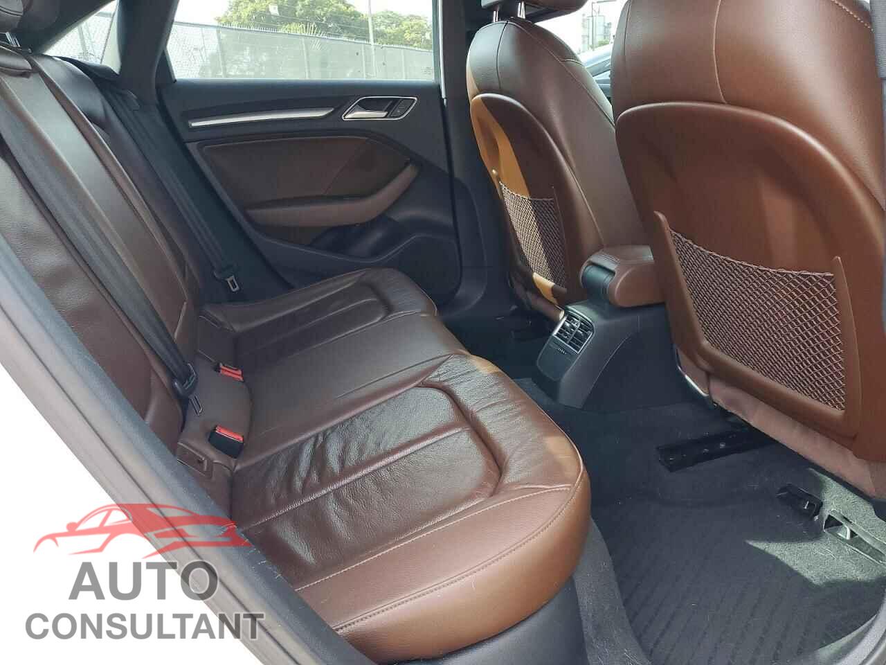 AUDI A3 2017 - WAUB8GFF1H1016815