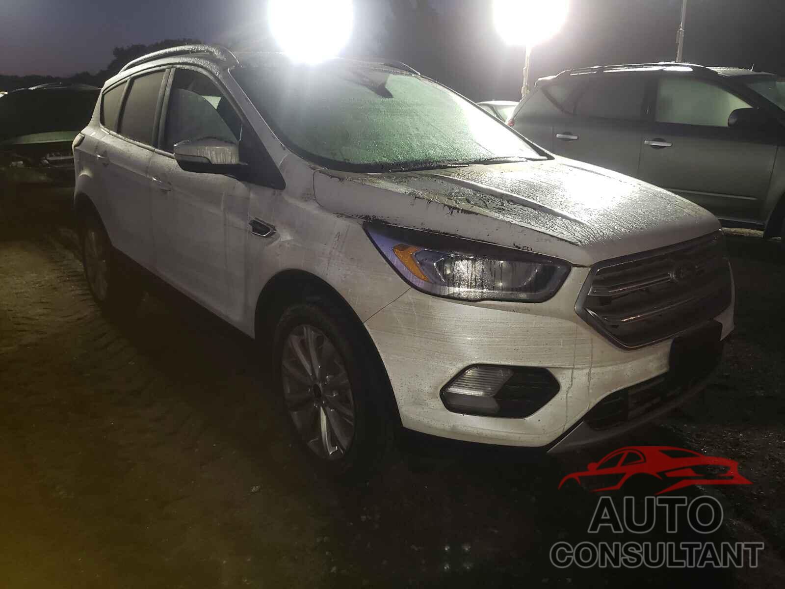 FORD ESCAPE 2017 - 1FMCU9JDXHUC57531