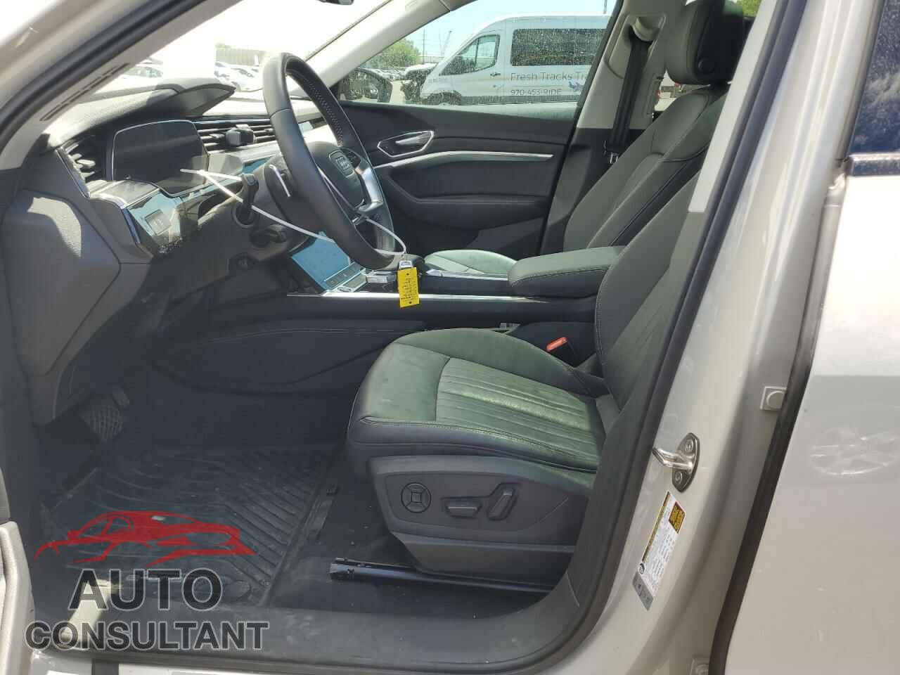 AUDI E-TRON 2021 - WA1AAAGE3MB034608