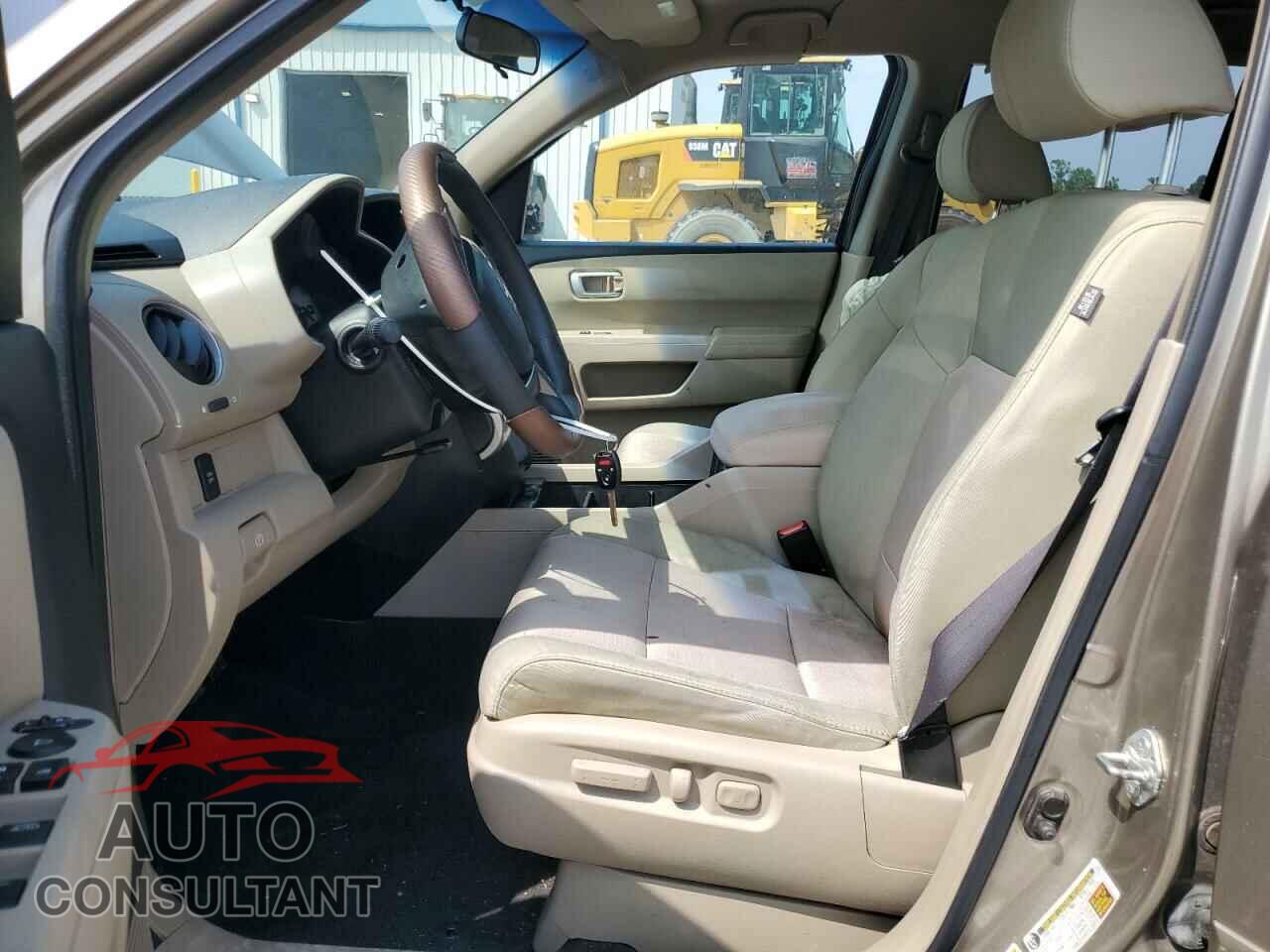 HONDA PILOT 2011 - 5FNYF3H43BB002730