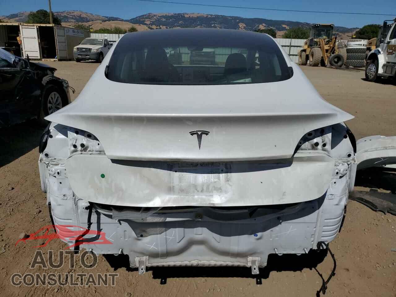 TESLA MODEL 3 2021 - 5YJ3E1EA7MF940261