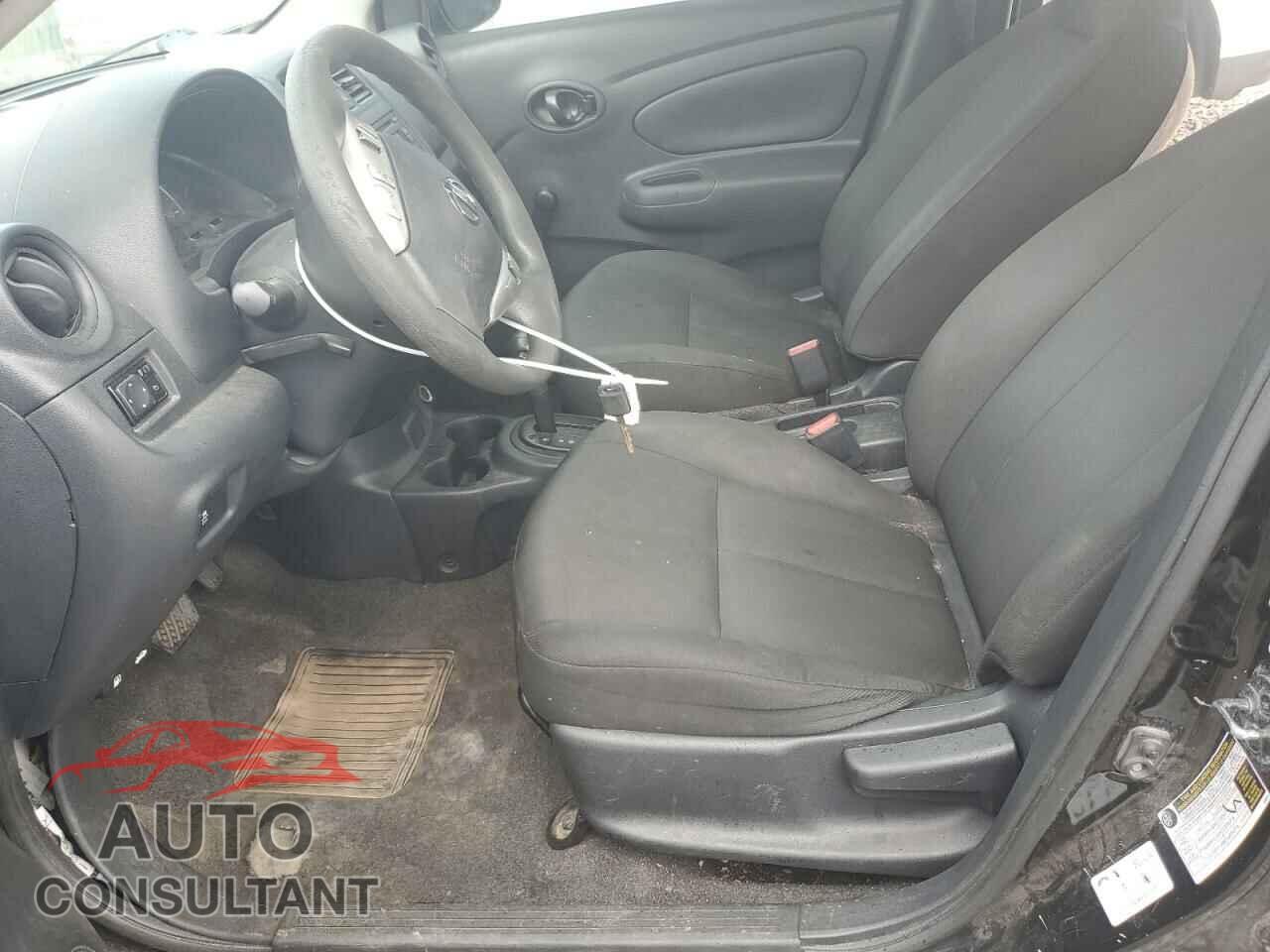 NISSAN VERSA 2017 - 3N1CN7AP3HL826863