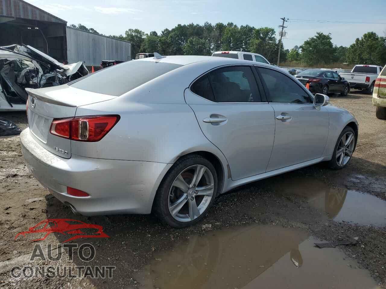 LEXUS IS 2011 - JTHBF5C26B5136526