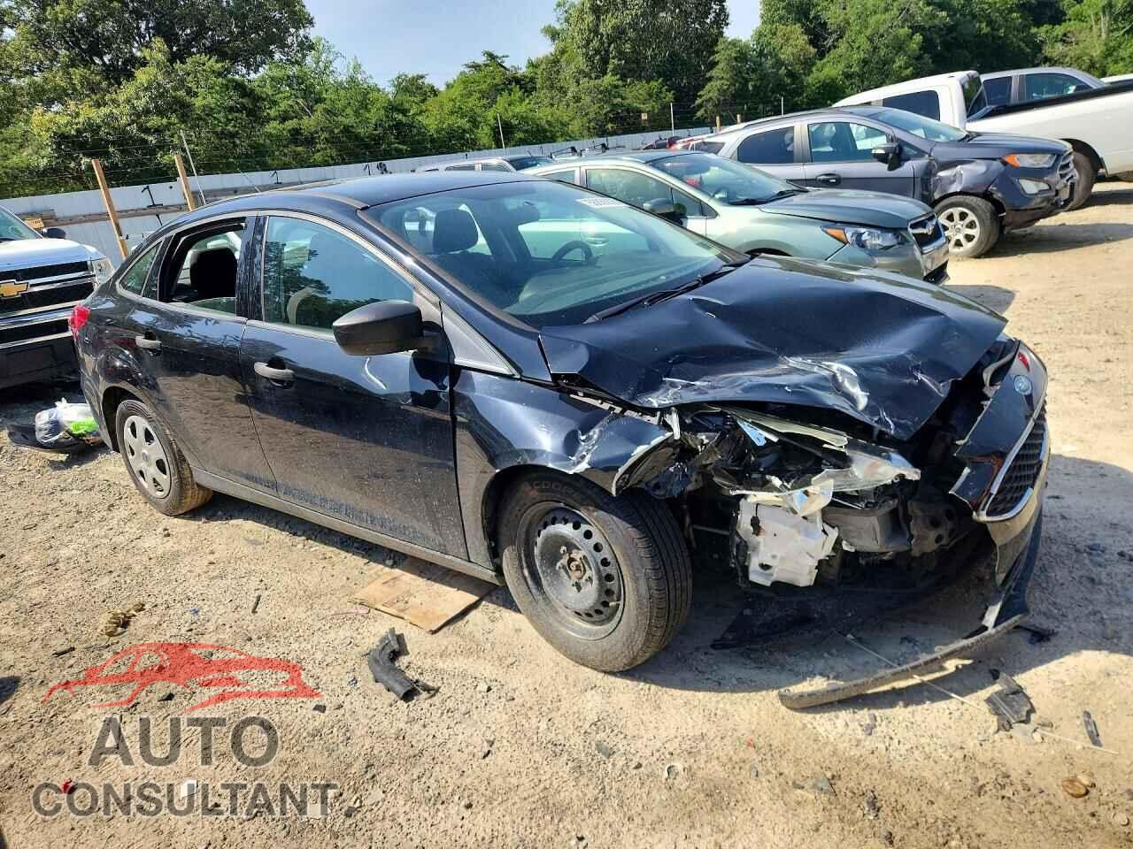 FORD FOCUS 2017 - 1FADP3E26HL335921